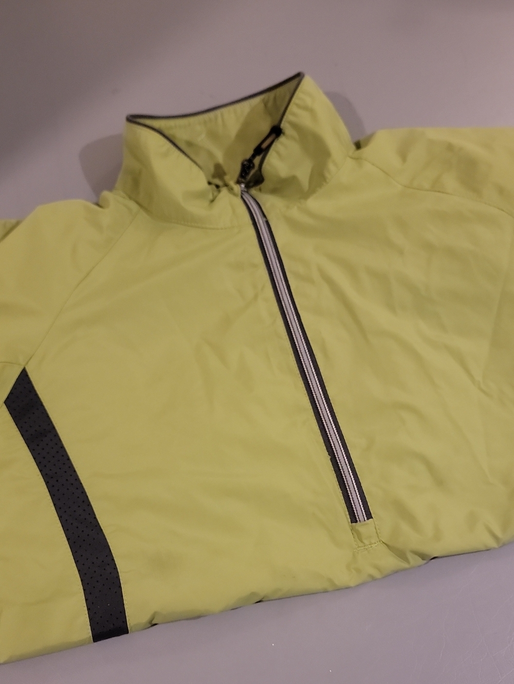 ⭐️ Lightweight LIME Windbreaker
